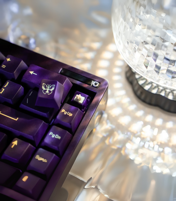 DIYKEY Duhuk Lumia Bitter Tea V2 purple keyboard with butterfly keycap
