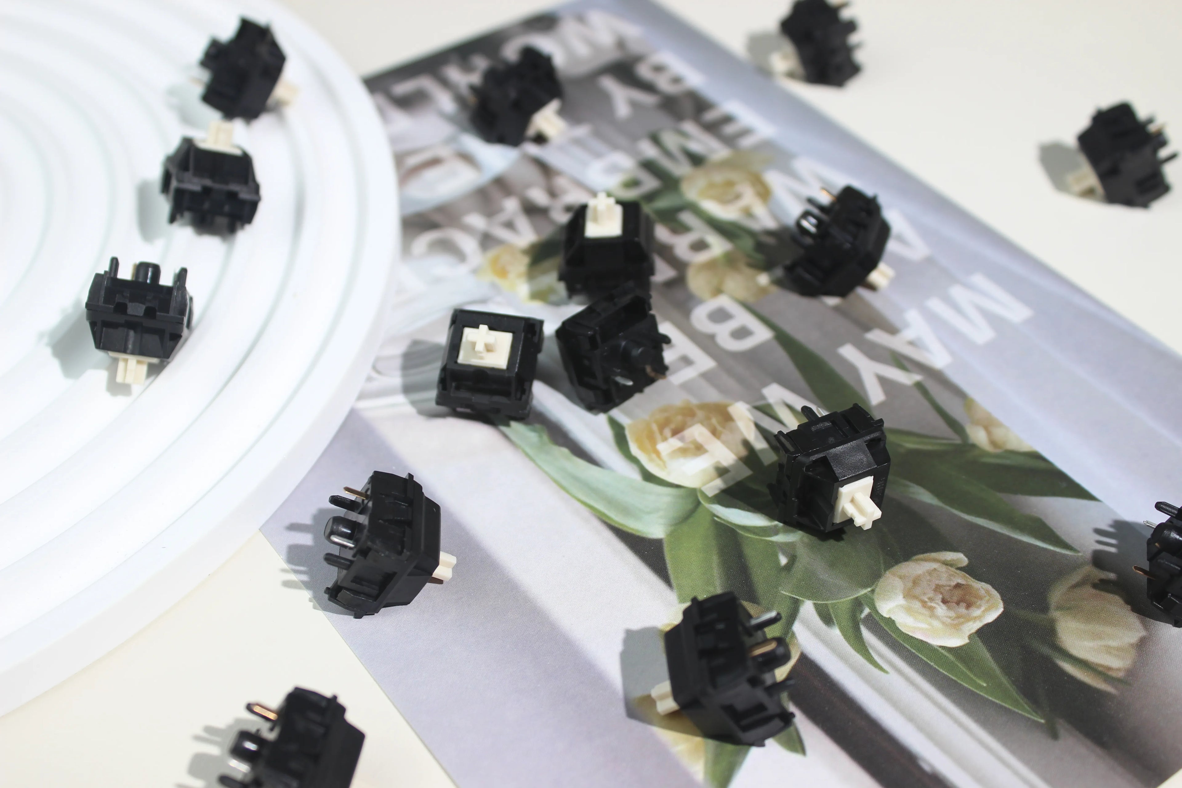 Kailh BCP pre-lubed linear switch Black Cherry Pie switches